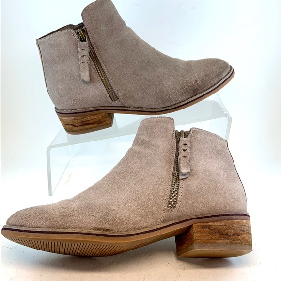 Blondo Suede Liam Waterproof Booties Ankle Boots - Picture 5 of 12